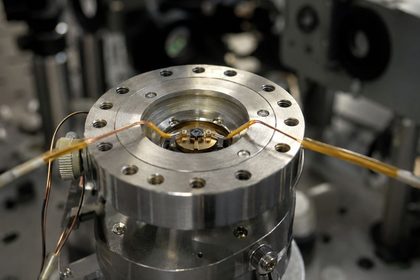 Microdispositivo en montaje optico